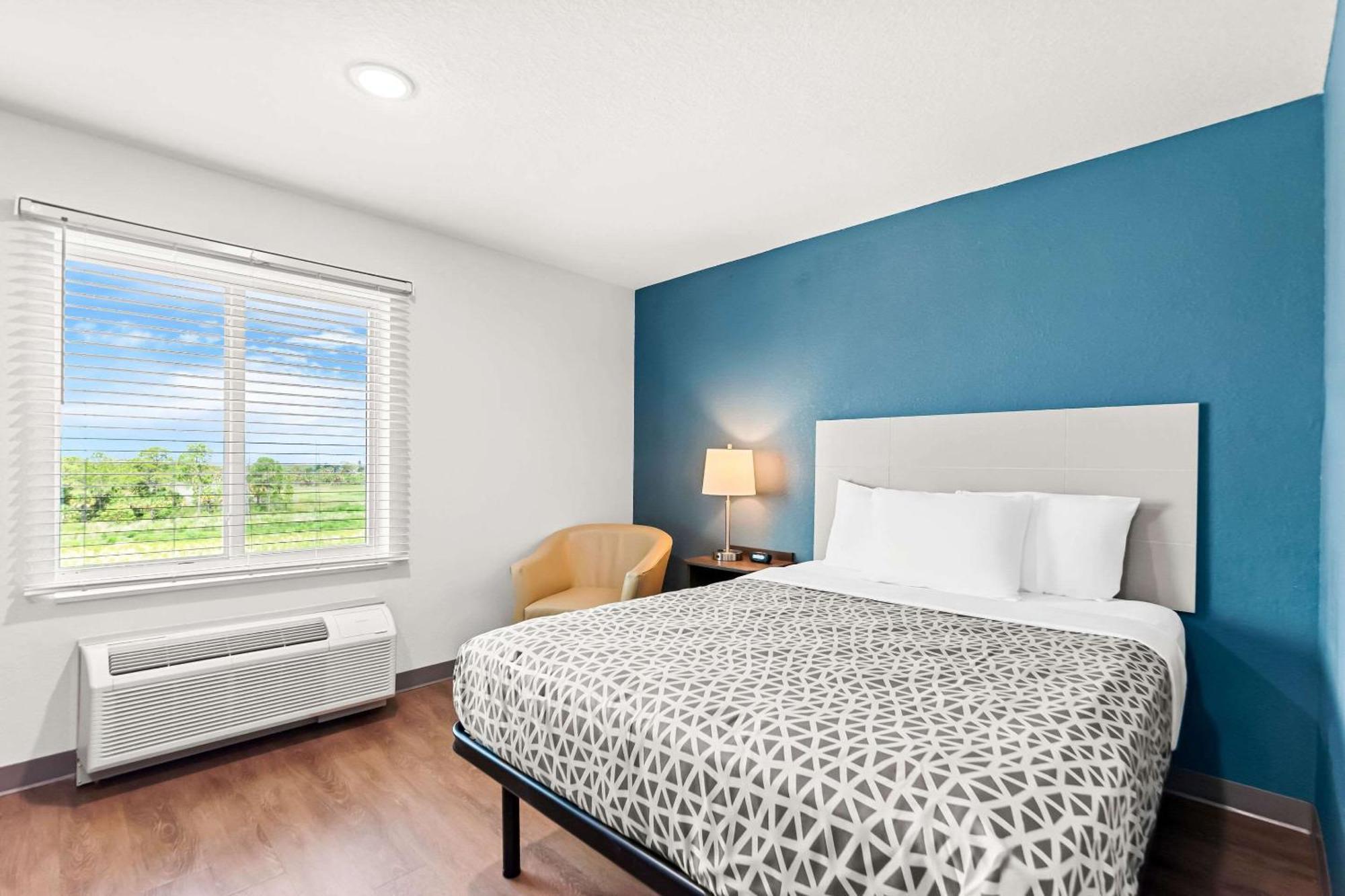 Woodspring Suites Hudson Port Richey Exterior foto